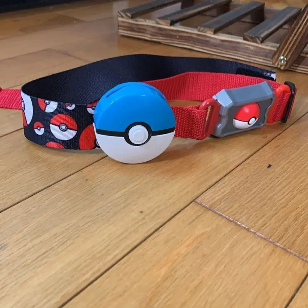 2016 Pokemon Nintendo Clip N Carry  Poke Ball Belt 2018 Shooter adjustable wear